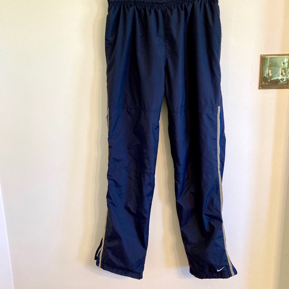 🎉Host Pick🎉 Nike Sweatpants - Picture 10 of 10